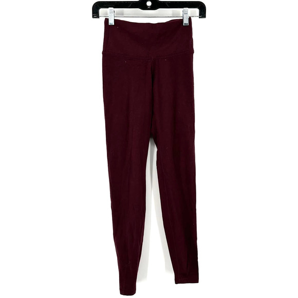 Old Navy Active size XS purple maroon‎ burgundy full length athletic leggings - Picture 1 of 4